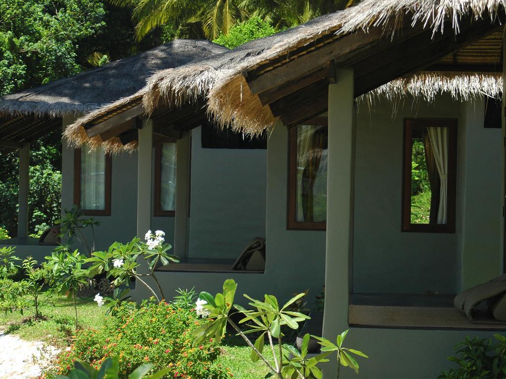Hutcha Resort Маенам Экстерьер фото