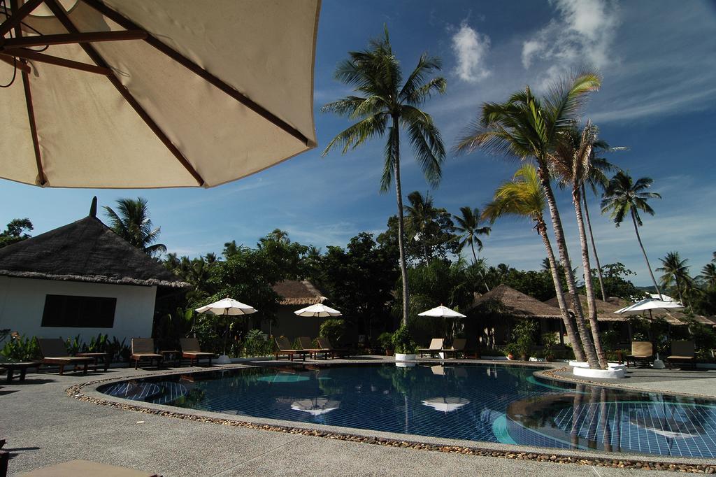 Hutcha Resort Маенам Экстерьер фото