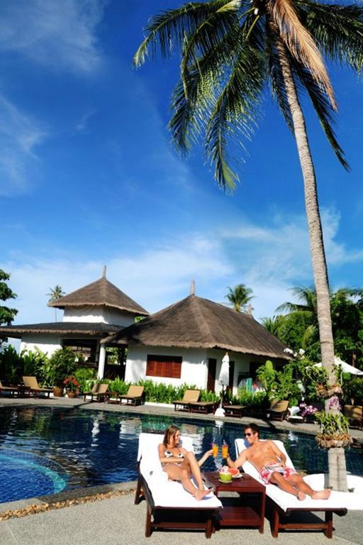 Hutcha Resort Маенам Экстерьер фото